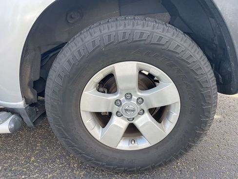 Used 2013 Nissan Xterra S image 6