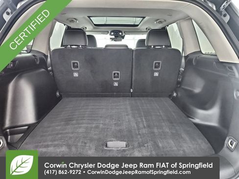 Certified 2023 Jeep Grand Cherokee Limited w/ Luxury Tech Group II AWD/4WD image 31