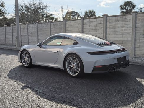 Certified 2025 Porsche 911 Carrera image 3