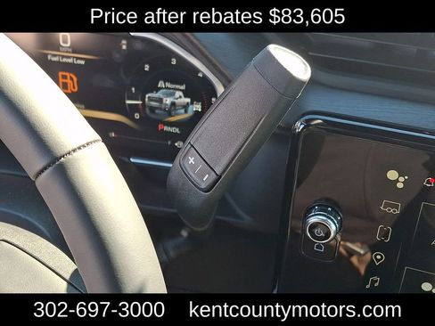 New 2026 GMC Sierra 2500 AT4 w/ AT4 Premium Plus Package AWD/4WD image 15