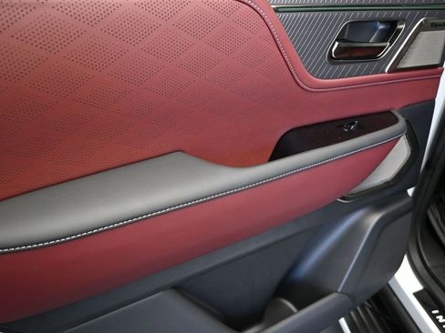 New 2026 INFINITI QX80 Autograph image 15