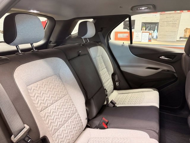 Used 2024 Chevrolet Equinox LS FWD image 24