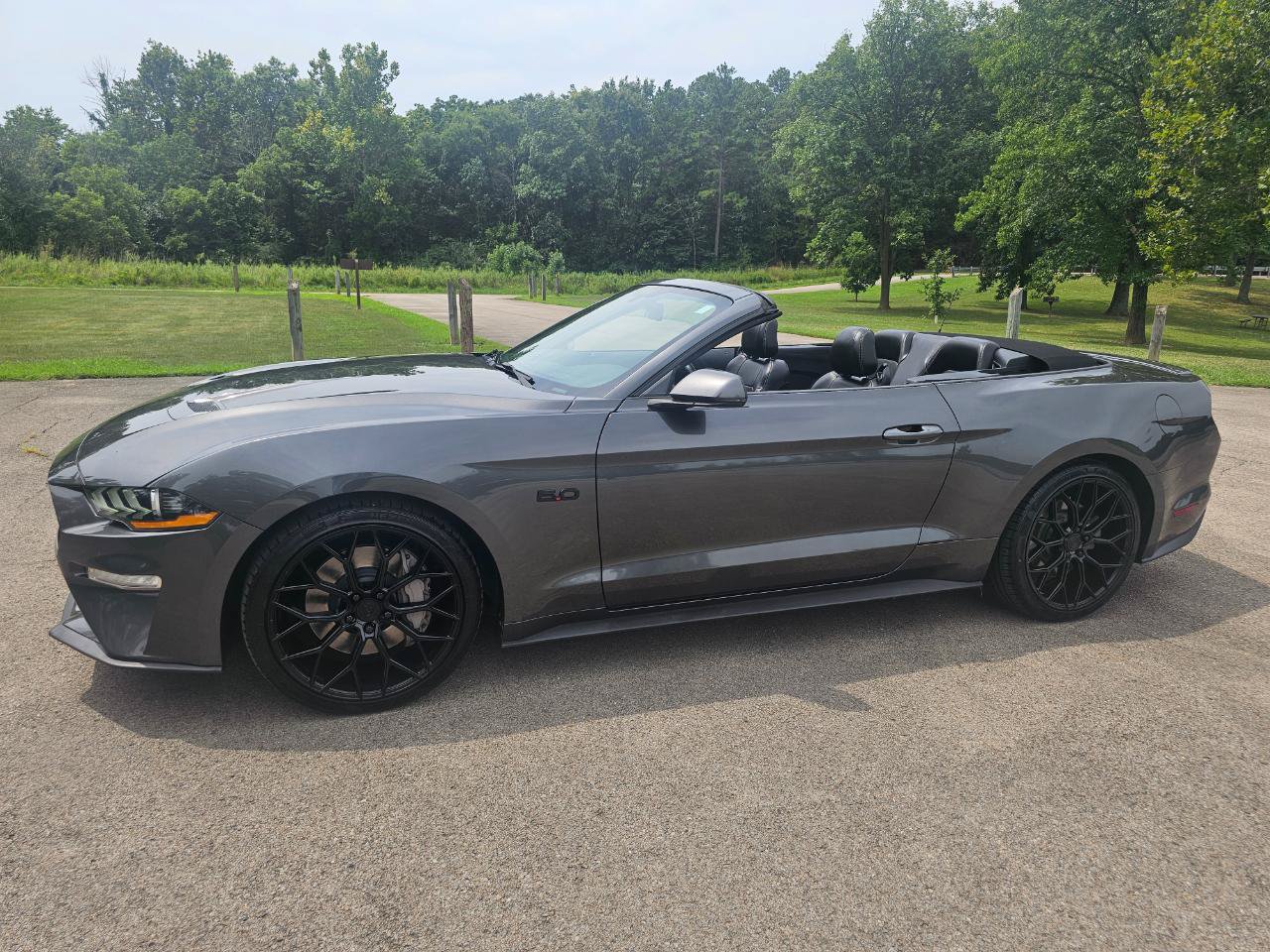 Used 2020 Ford Mustang GT Premium RWD image 16