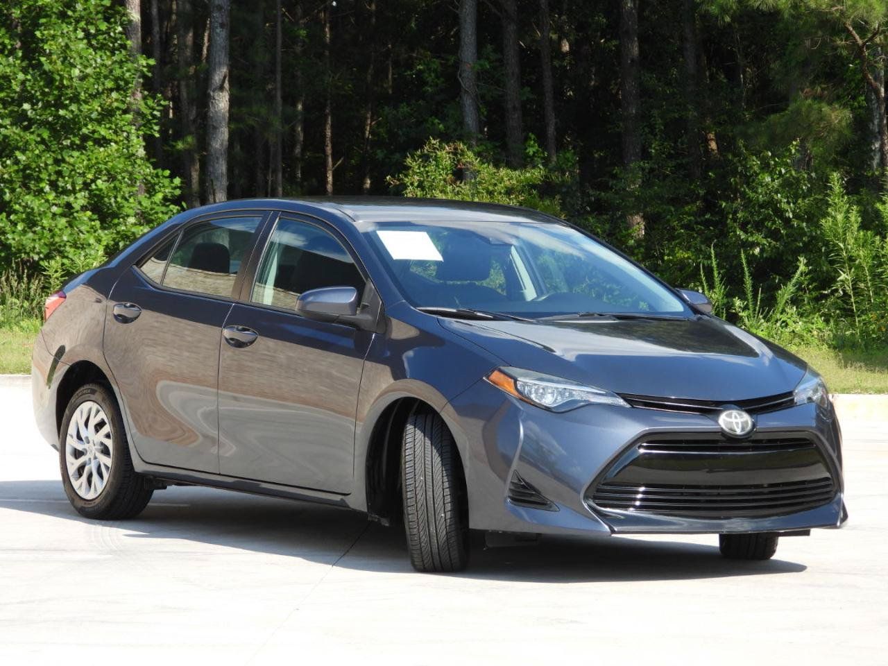 Used 2019 Toyota Corolla LE FWD image 5