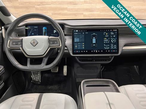 Used 2022 Rivian R1T Adventure image 2