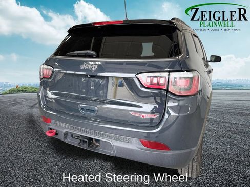 Used 2018 Jeep Compass Trailhawk w/ Leather Interior Group AWD/4WD image 5