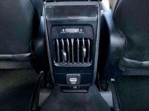 Used 2025 Jeep Compass Limited AWD/4WD image 15