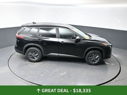 Used 2024 Nissan Rogue S image 15