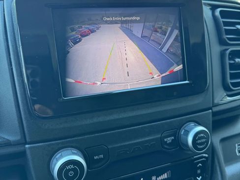 Used 2023 RAM ProMaster 2500 image 19