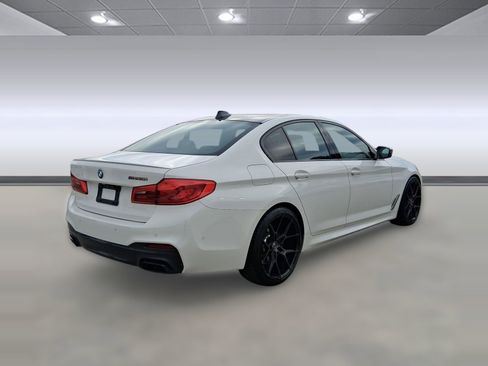 Used 2019 BMW M550i xDrive image 8