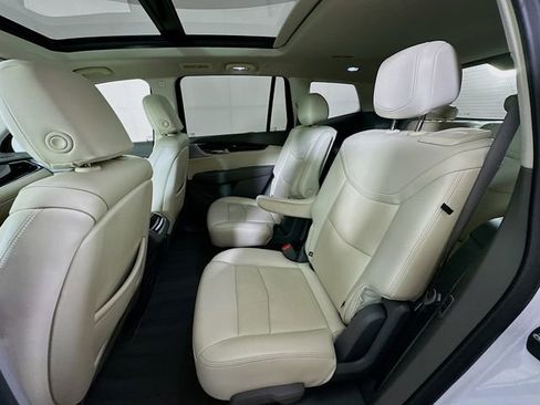 Used 2024 Cadillac XT6 Premium Luxury w/ Technology Package image 28