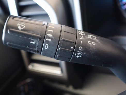 Used 2020 Ford Expedition XLT w/ Equipment Group 202A image 26