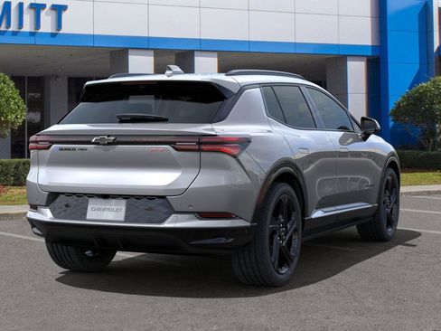 New 2025 Chevrolet Equinox EV RS image 4