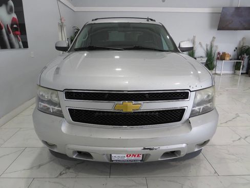 Used 2013 Chevrolet Avalanche LS RWD image 8