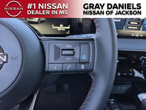 New 2026 Nissan Kicks SR image 17