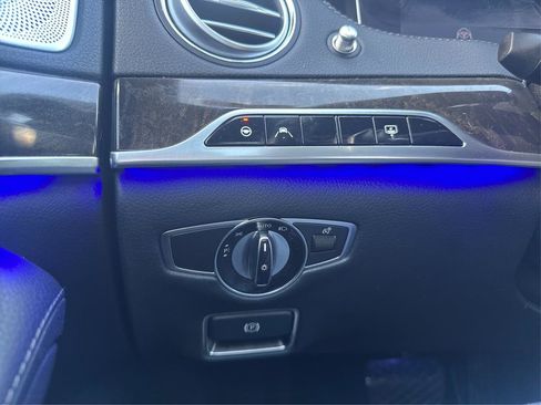 Used 2018 Mercedes-Benz S 450 Sedan image 19