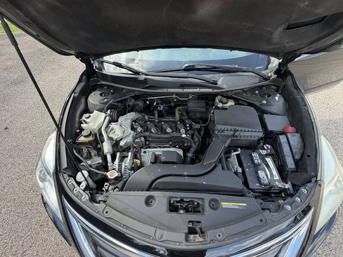 Used 2015 Nissan Altima 2.5 S w/ Power Driver Seat Package FWD image 19