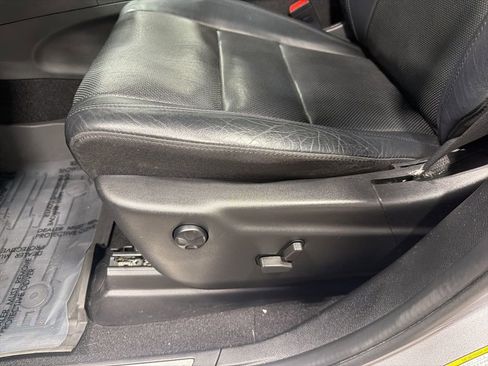 Used 2021 Jeep Grand Cherokee Limited w/ Luxury Group II image 15