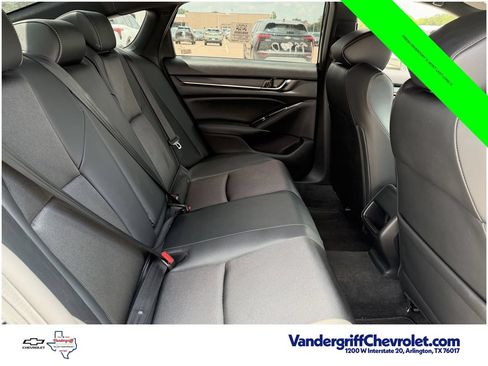 Used 2022 Honda Accord Sport image 28
