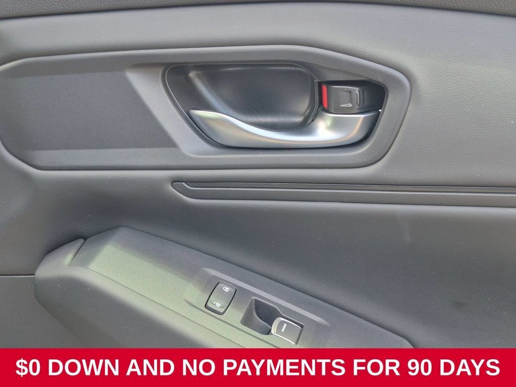 Used 2025 Honda Accord SE image 31