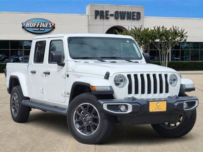 Used 2022 Jeep Gladiator Overland w/ Popular Equipment Package