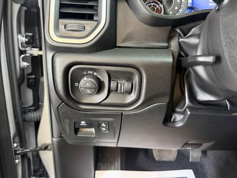 Used 2025 RAM 1500 Big Horn AWD/4WD image 21