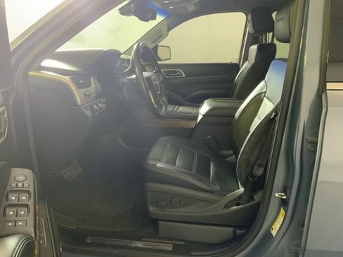 Used 2016 GMC Yukon XL Denali image 15