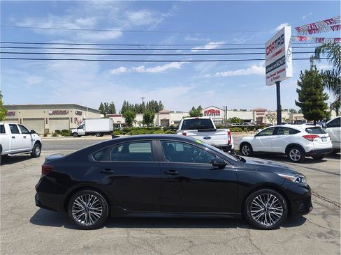 Used 2024 Kia Forte GT-Line FWD image 4