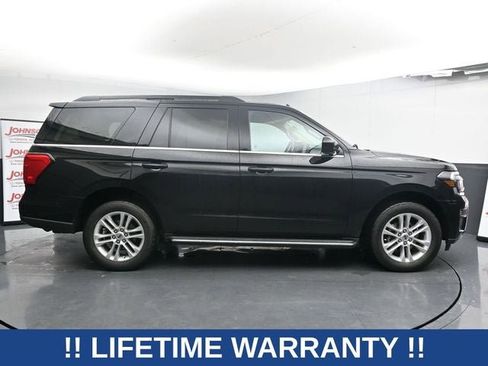 Used 2022 Ford Expedition XLT image 13