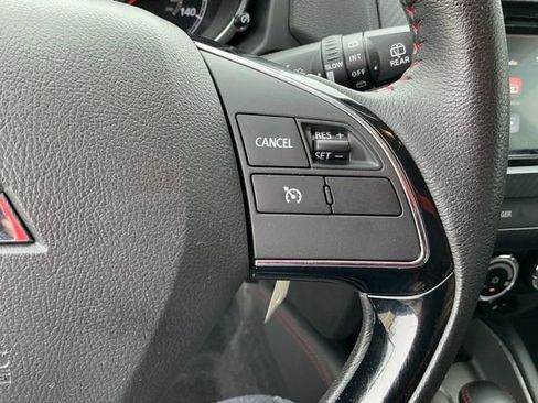 Used 2018 Mitsubishi Outlander Sport LE image 25