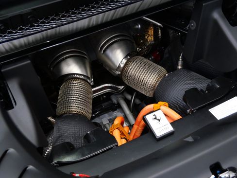 Used 2025 Ferrari 296 GTS image 12