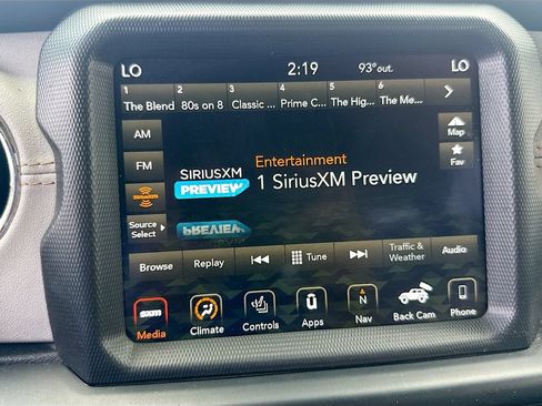 Used 2021 Jeep Wrangler Unlimited Sahara AWD/4WD image 16