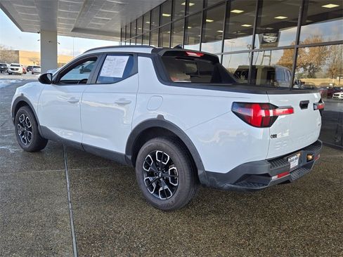 Used 2022 Hyundai Santa Cruz SEL Premium image 3