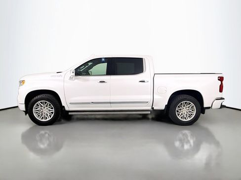 Used 2024 Chevrolet Silverado 1500 High Country w/ Technology Package image 4
