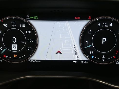 Used 2021 Jaguar F-PACE R-Dynamic S image 12