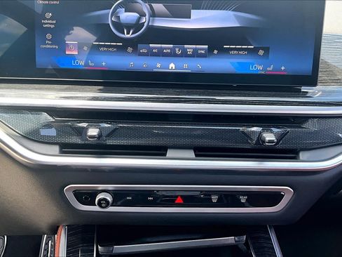 Used 2026 BMW X5 sDrive40i w/ M Sport Package RWD image 32