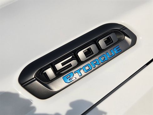 Used 2025 RAM 1500 Tradesman image 13