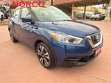 Used 2019 Nissan Kicks SV image 2