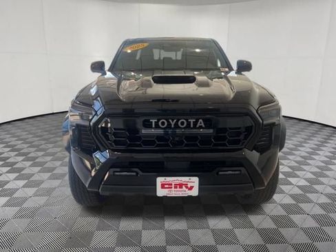 Used 2025 Toyota Tacoma TRD Pro AWD/4WD image 34
