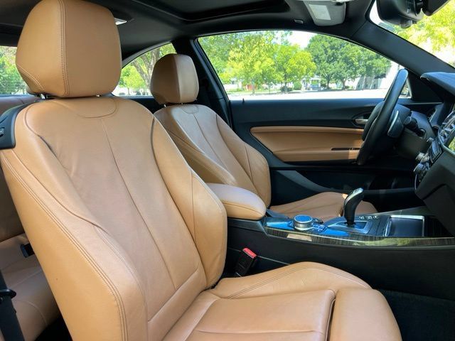 Used 2021 BMW 230i Coupe w/ Convenience Package RWD image 17