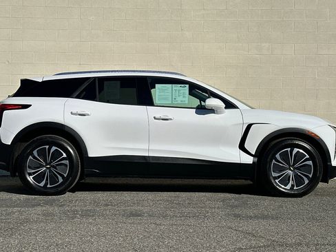 Used 2026 Chevrolet Blazer EV LT image 3