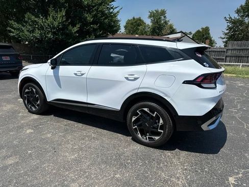 Used 2024 Kia Sportage SX AWD/4WD image 17