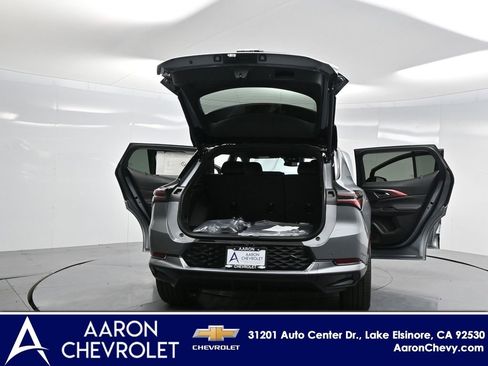 New 2026 Chevrolet Equinox EV RS image 36