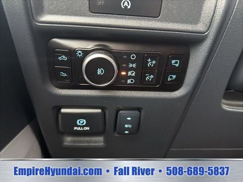 Used 2025 Ford F150 Raptor AWD/4WD image 16