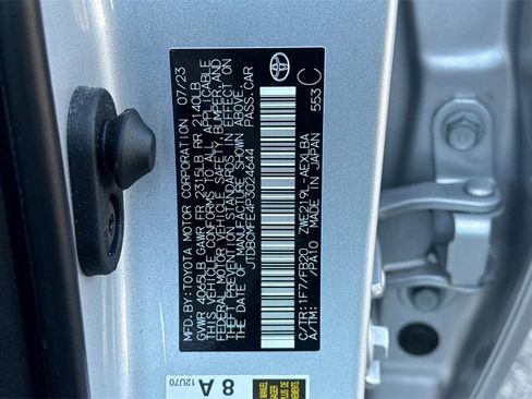 Certified 2023 Toyota Corolla LE image 28