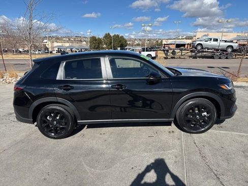 Used 2025 Honda HR-V Sport image 10