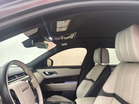 Used 2018 Land Rover Range Rover Velar AWD/4WD image 29