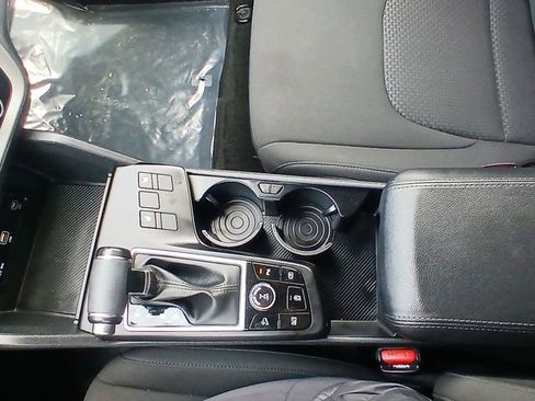 Certified 2025 Kia Sportage LX AWD/4WD image 20