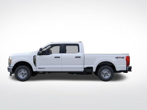 New 2026 Ford F250 XL w/ XL Driver Assist Package AWD/4WD image 5