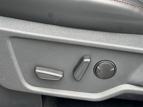 New 2025 Ford Bronco Raptor image 19